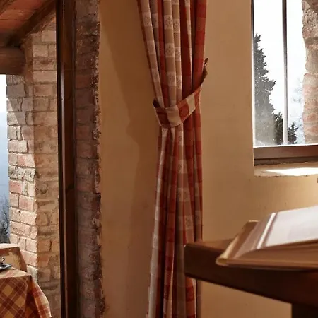 Borgo Il Castagno Country house