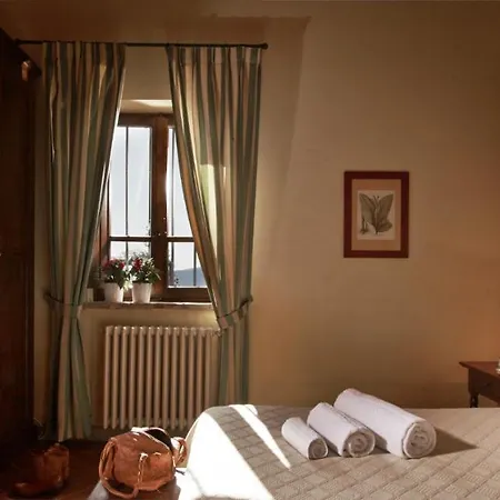 Country house Borgo Il Castagno *