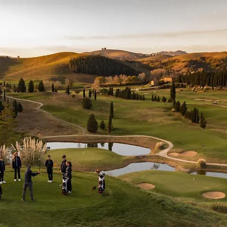 Borgo Il Castagno Country house *